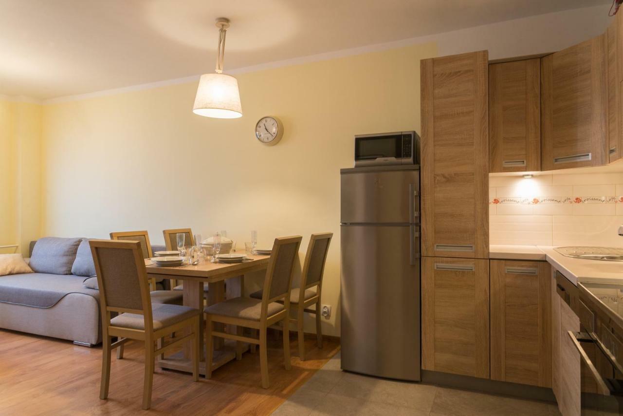 Apartment Na Urlop - Centrum - Przy Amfiteatrze - 500m Do Basenow